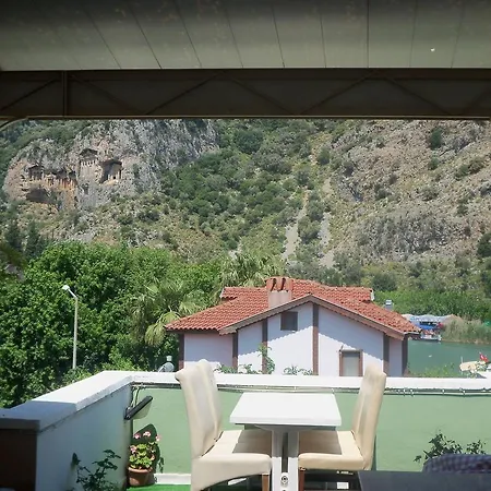 Caria 사리게르메